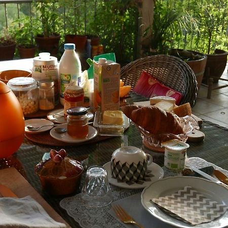Le Dormeur Du Val Bed & Breakfast Le Mas-dʼAgenais Dış mekan fotoğraf