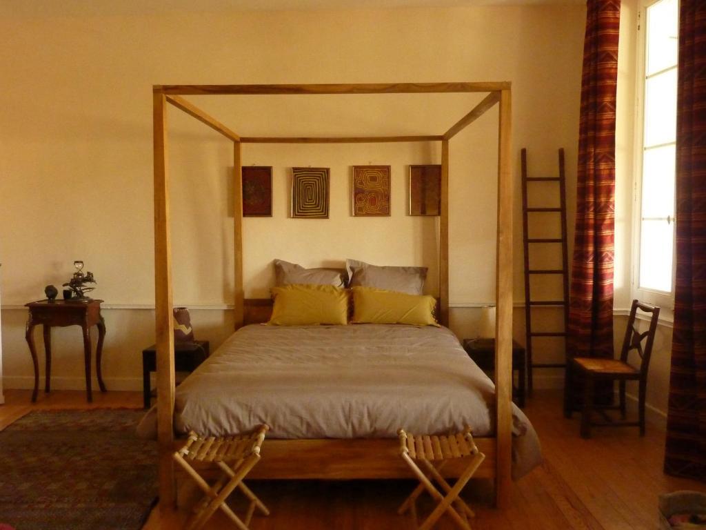 Le Dormeur Du Val Bed & Breakfast Le Mas-dʼAgenais Oda fotoğraf